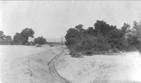 Early Flowing Wells area canal, circa 1890s